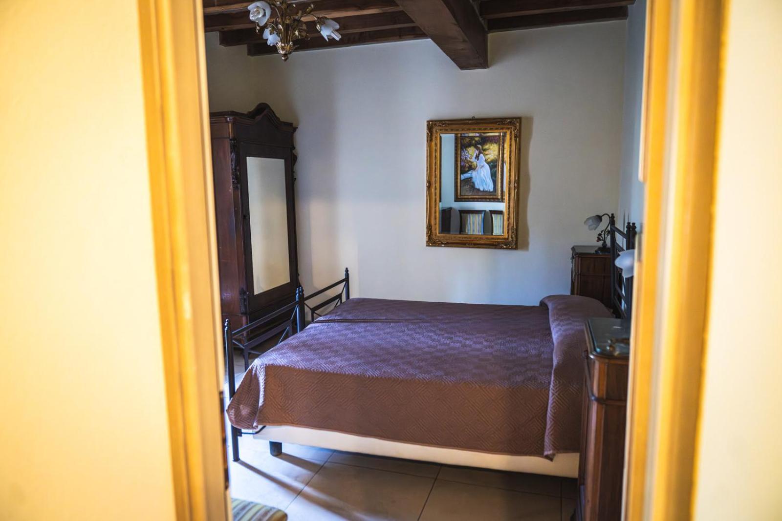 Hotel La Tavola Rotonda Cortemaggiore Bilik gambar